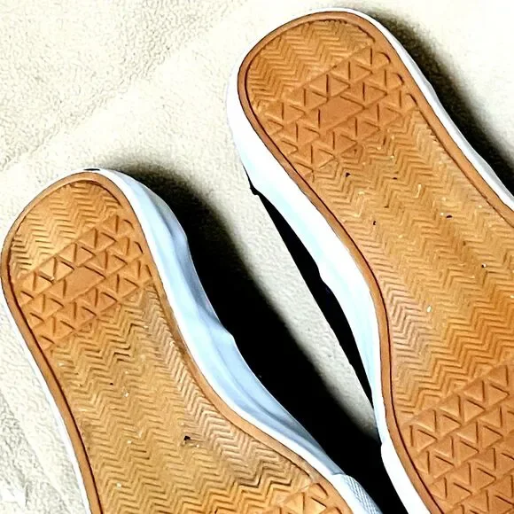 A New Day Target Sneakers Chunky Canvas Textile Black Lace Women 7 Chucks Preppy - Picture 12 of 14